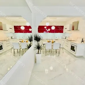 Milos Center Apt. 32 Larnaca