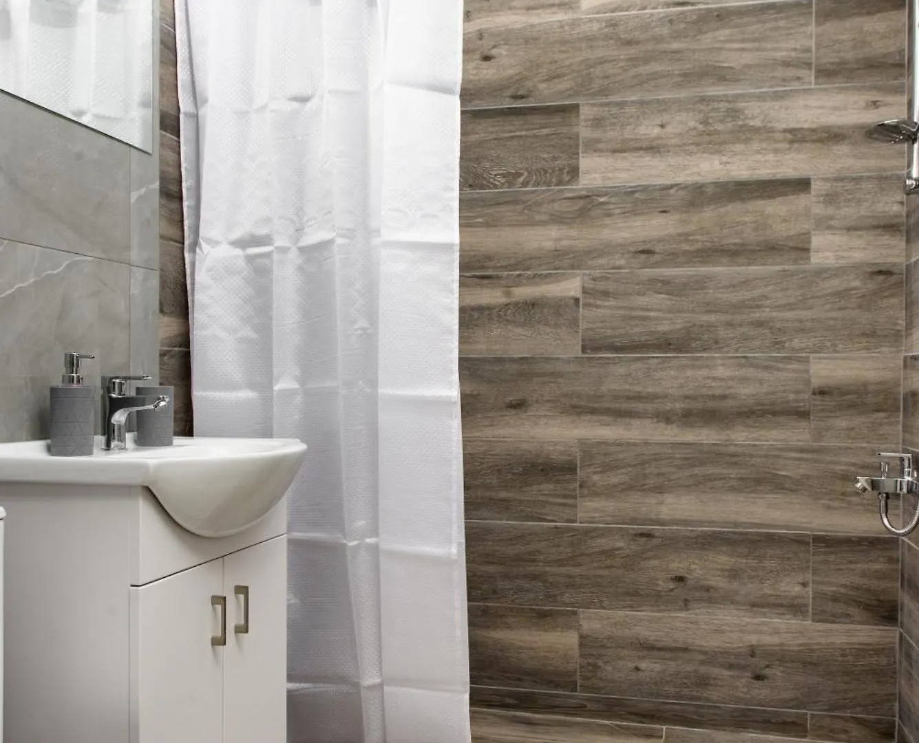 Azura 3 Bedroom Apartment Larnaca