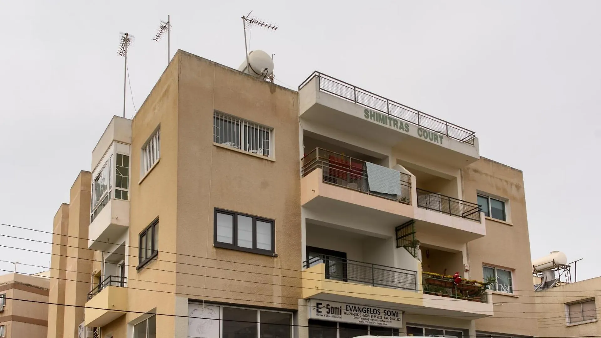 Azura 3 Bedroom Apartment Larnaca